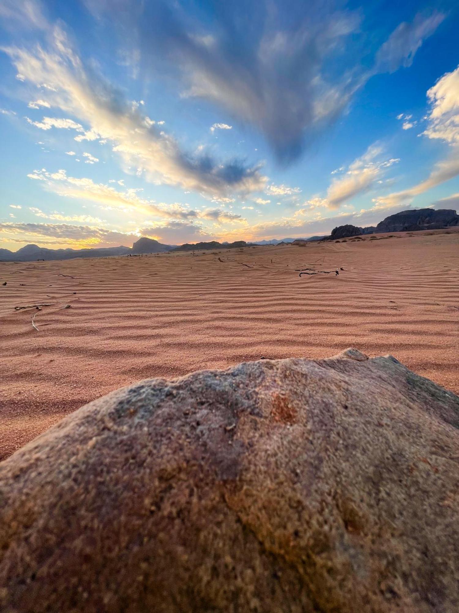 Wadi Rum Stargazing Camp المظهر الخارجي الصورة