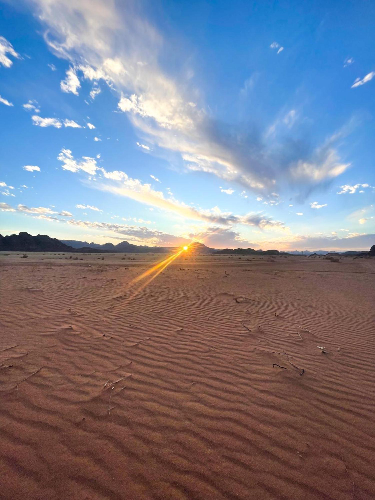 Wadi Rum Stargazing Camp المظهر الخارجي الصورة